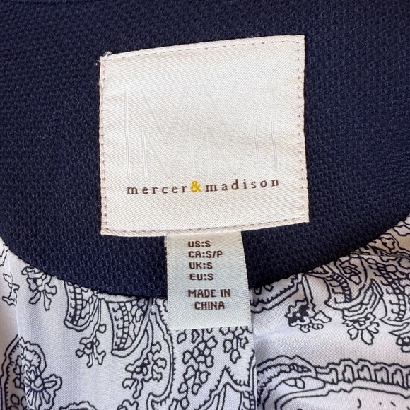 Mercer Madison Navy Blue Textured Blazer Jacket Single Gold Button Lined Small - Picture 9 of 10